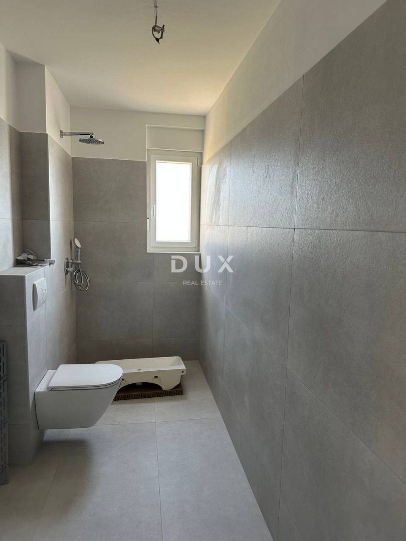 ISTRIA, PARENZO - Appartamento al piano terra di un nuovo edificio con giardino