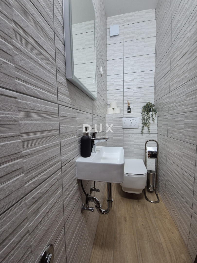 ZADAR, SELINE - OCCASIONE! Casa in prima fila sul mare