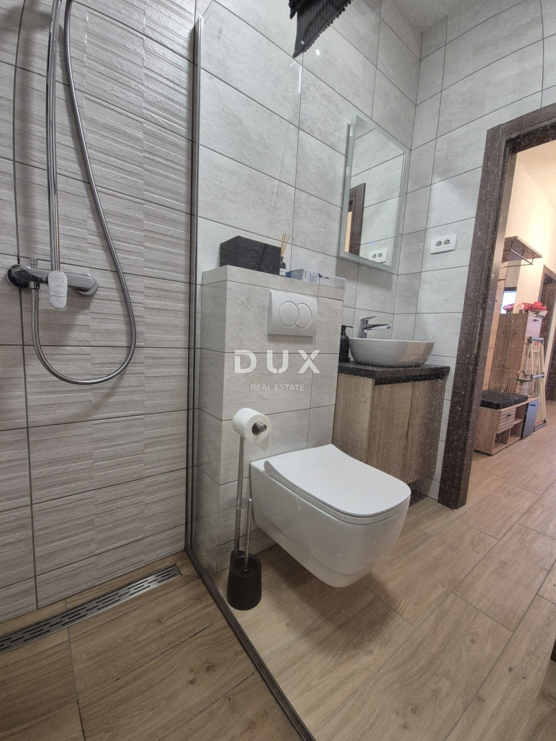 ZADAR, SELINE - OCCASIONE! Casa in prima fila sul mare