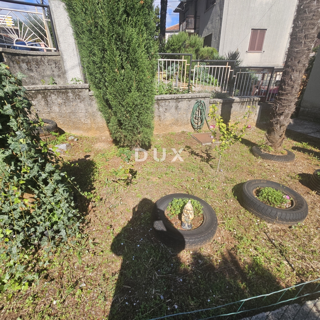 RIJEKA, ZAMET - Appartamento con 2 camere da letto + soggiorno in una casa privata, terrazza, vista mare, SOLO CON NOI!