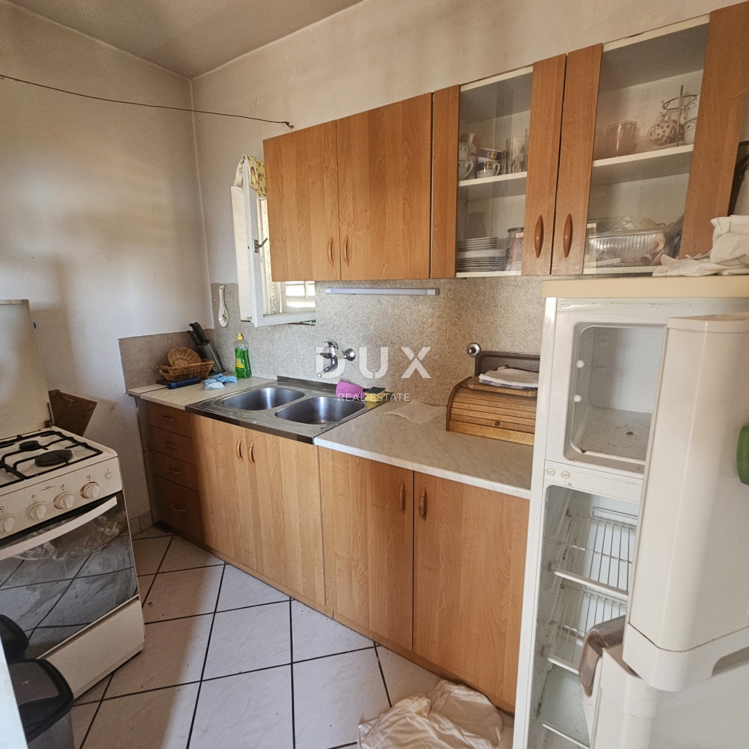 RIJEKA, ZAMET - Appartamento con 2 camere da letto + soggiorno in una casa privata, terrazza, vista mare, SOLO CON NOI!
