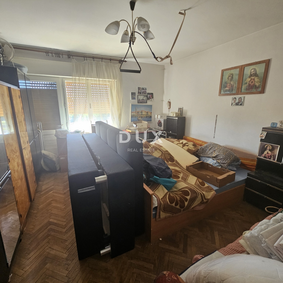RIJEKA, ZAMET - Appartamento con 2 camere da letto + soggiorno in una casa privata, terrazza, vista mare, SOLO CON NOI!