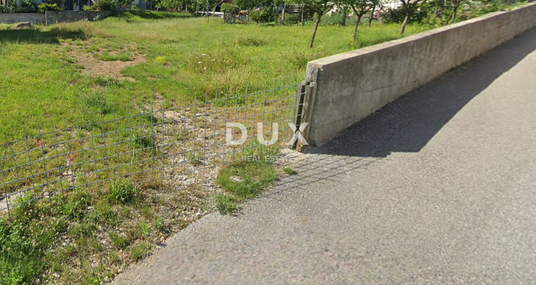 ABBAZIA, PUŽI - terreno edificabile di 694 m2 per una casa unifamiliare / villa! OCCASIONE!