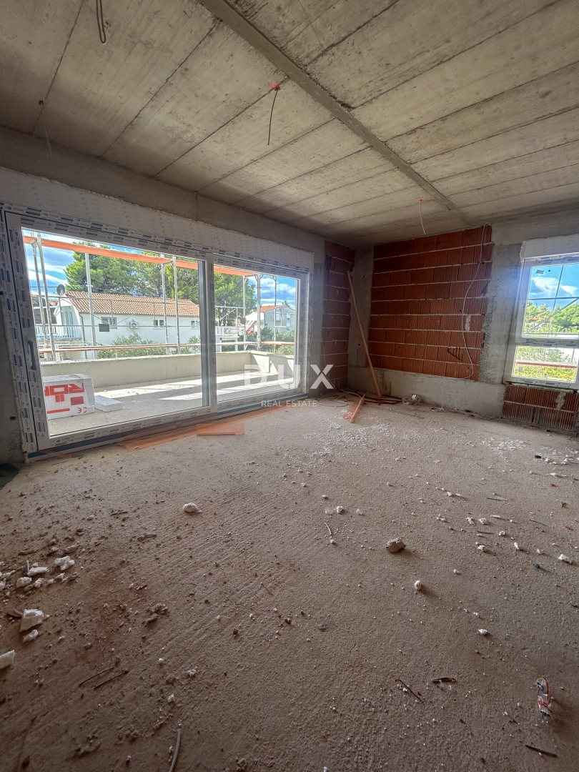 ŠIBENIK, SRIMA - Lussuoso appartamento in un nuovo edificio, a 300 m dal mare e dalla spiaggia