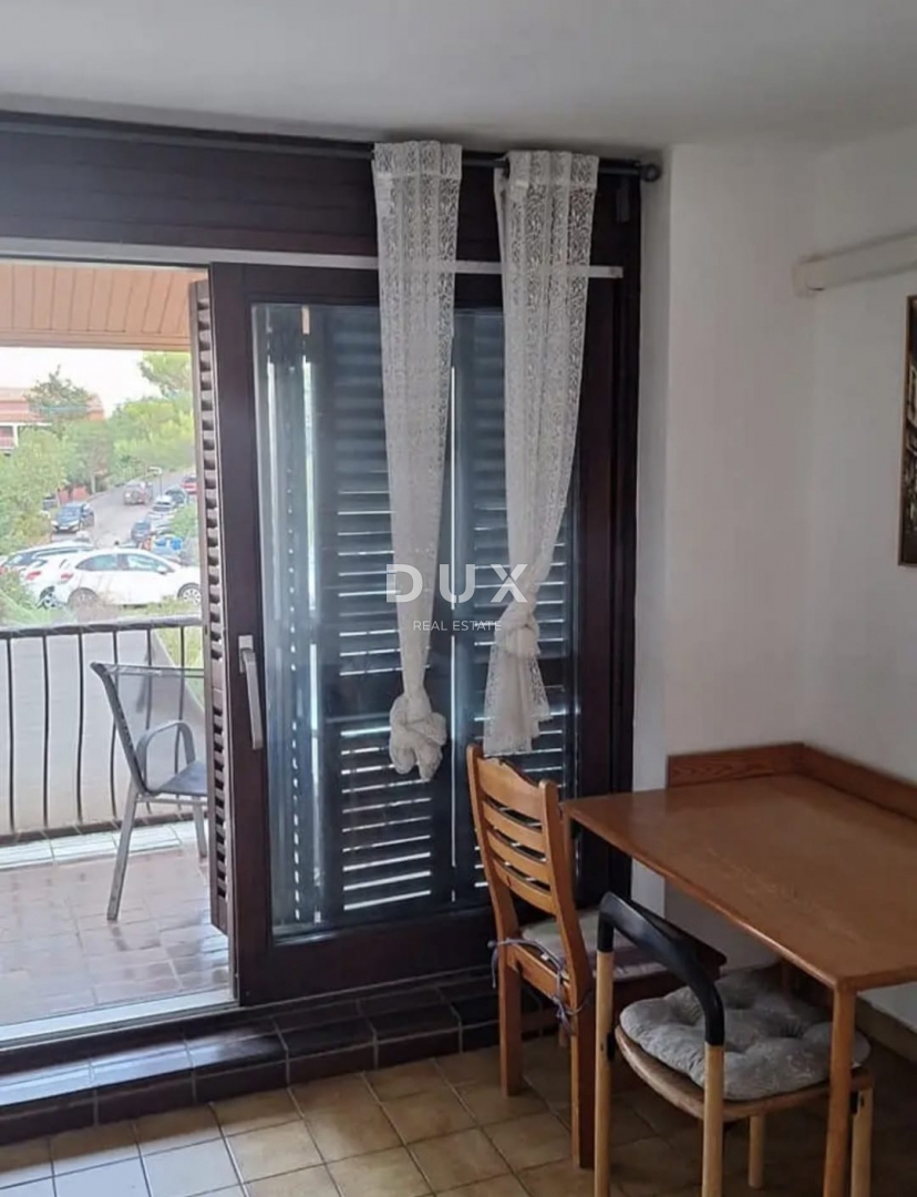 ISTRIA, DUGA UVALA - Appartamento con terrazza e vista mare