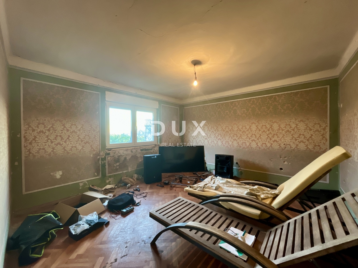 MATULJI - Casa con potenziale!