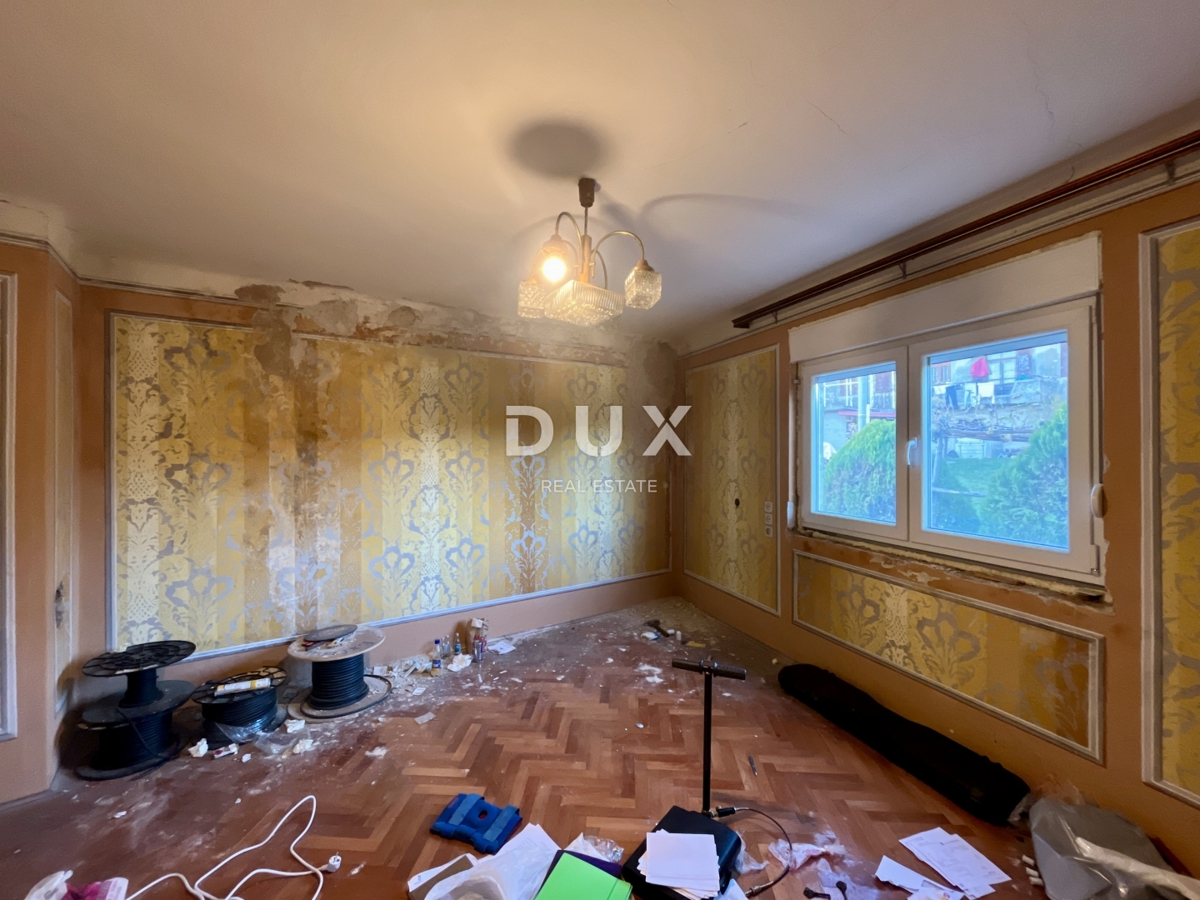 MATULJI - Casa con potenziale!