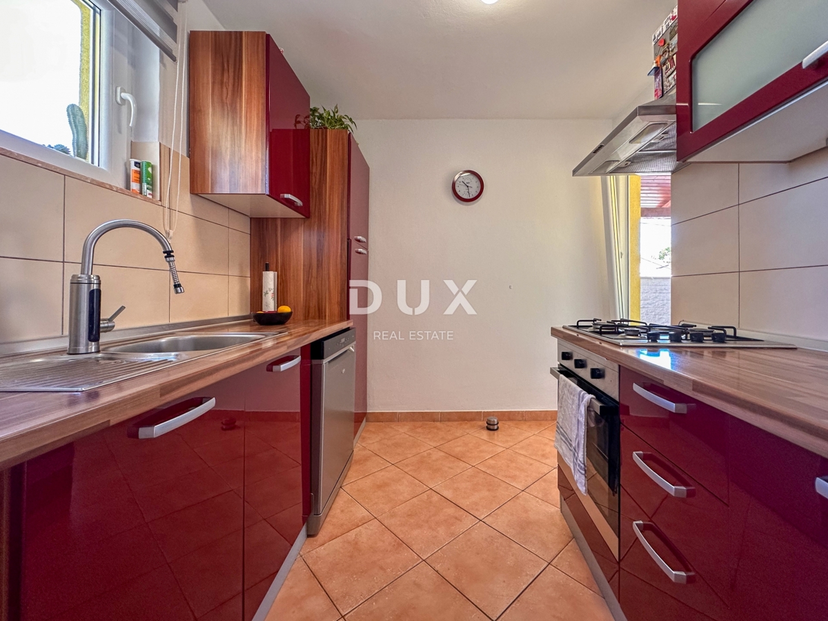 KOSTRENA - casa a schiera ristrutturata pronta per la vita familiare vicino al mare