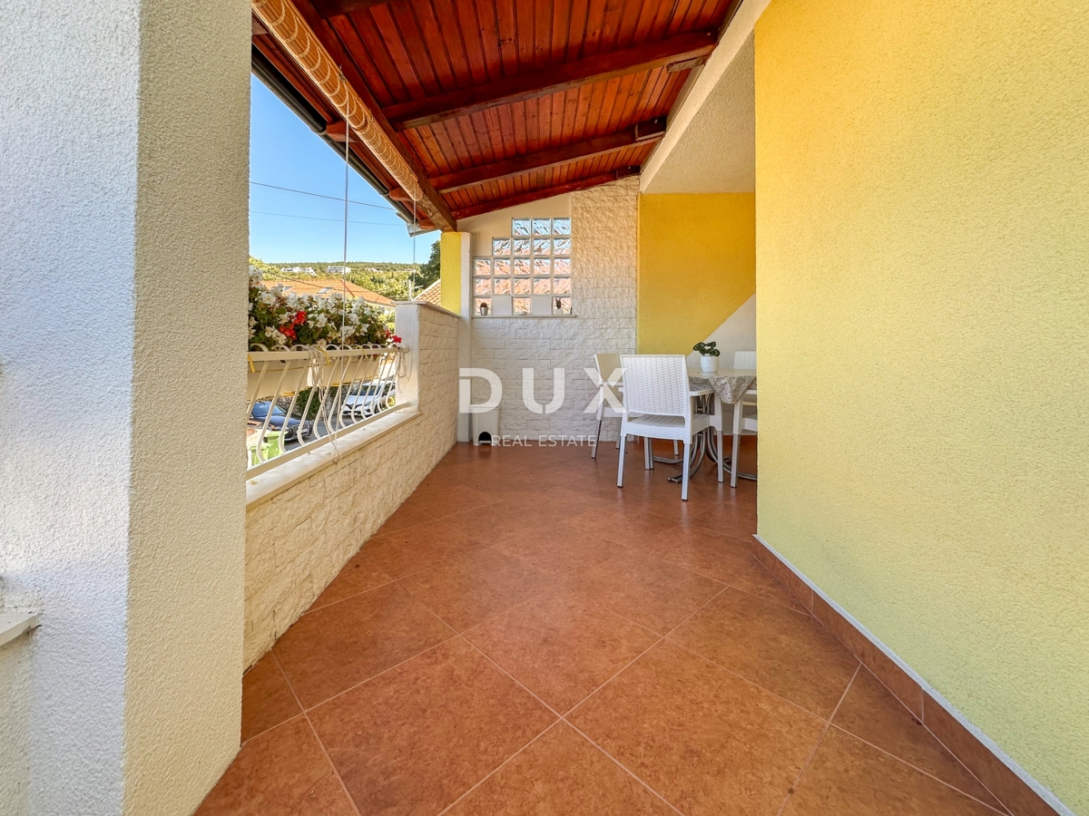 KOSTRENA - casa a schiera ristrutturata pronta per la vita familiare vicino al mare