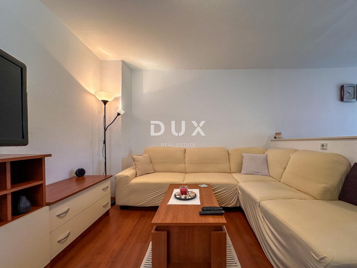 KOSTRENA - casa a schiera ristrutturata pronta per la vita familiare vicino al mare