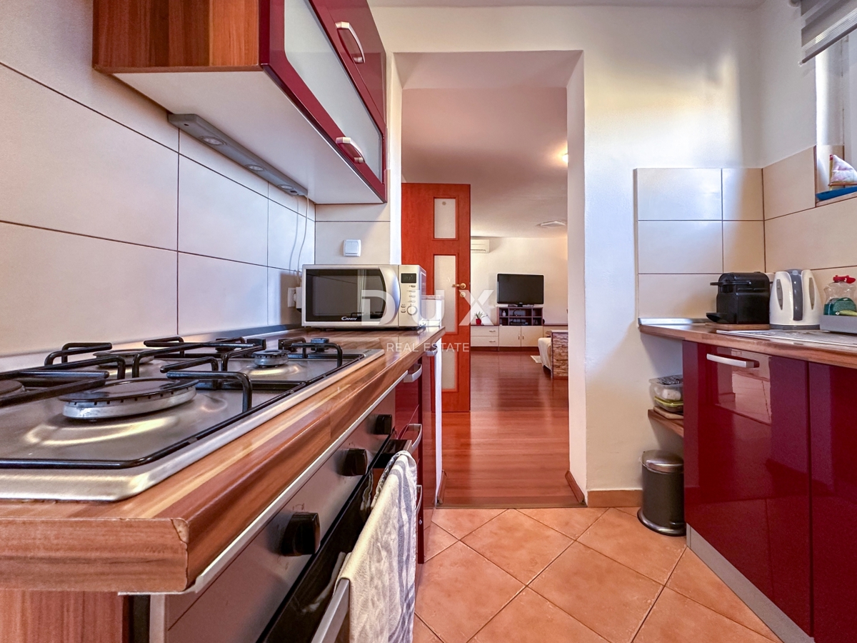 KOSTRENA - casa a schiera ristrutturata pronta per la vita familiare vicino al mare