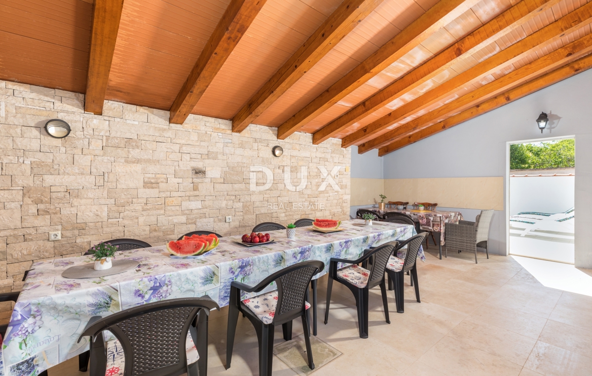 ISTRIA, MEDULIN - Casa con 3 unità abitative vicino al mare!