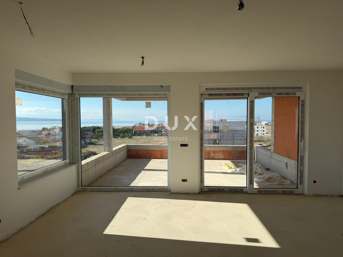 ISOLA DI PAG, POVLJANA – Attico di lusso con vista panoramica in un nuovo edificio