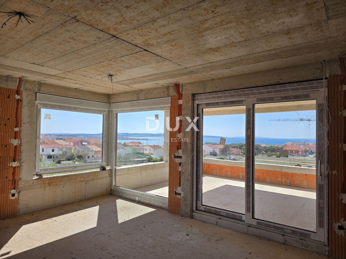 ISOLA DI PAG, POVLJANA – Attico di lusso con vista panoramica in un nuovo edificio