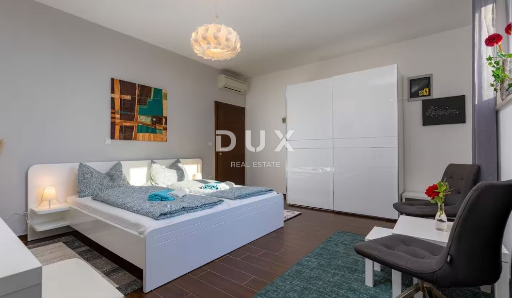 ISTRIA, ROVIGNO - Moderna casa a un piano con piscina