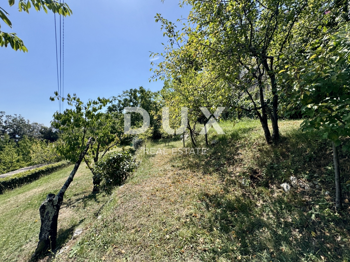 ABBAZIA, LOVRAN - nuovo - 2 bellissimi terreni edificabili per una casa familiare o una villa con piscina con vista sul mare