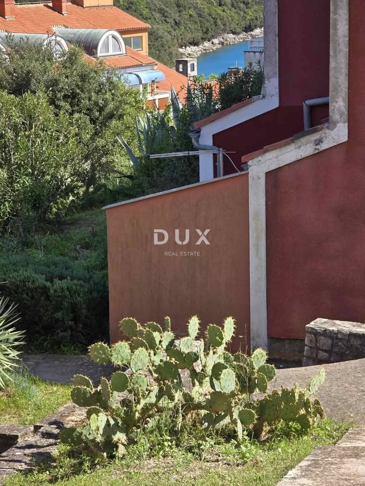 ISTRIA, DUGA UVALA - Appartamento vicino al mare