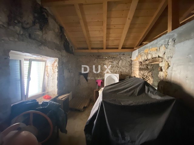 RIJEKA, VIŠKOVO - casa e annesso + cortile con vista mare! OPPORTUNITÀ!