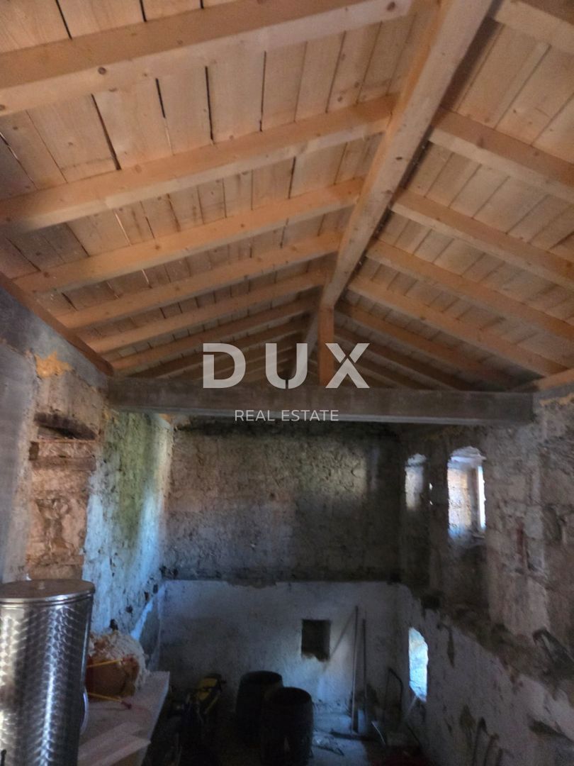 RIJEKA, VIŠKOVO - casa e annesso + cortile con vista mare! OPPORTUNITÀ!