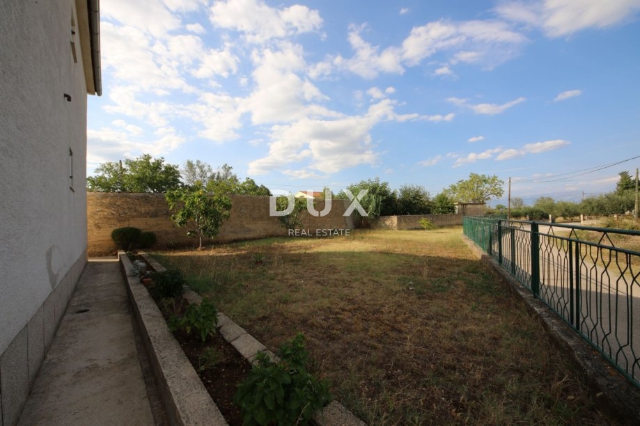 ZADAR, ZEMUNIK - OCCASIONE! Casa familiare ristrutturata