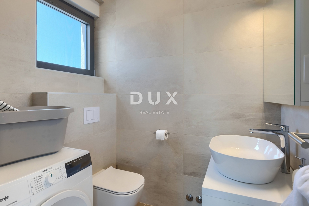 ISTRIA, VERTENIGLA - Elegante villa, la combinazione perfetta tra lusso e pace