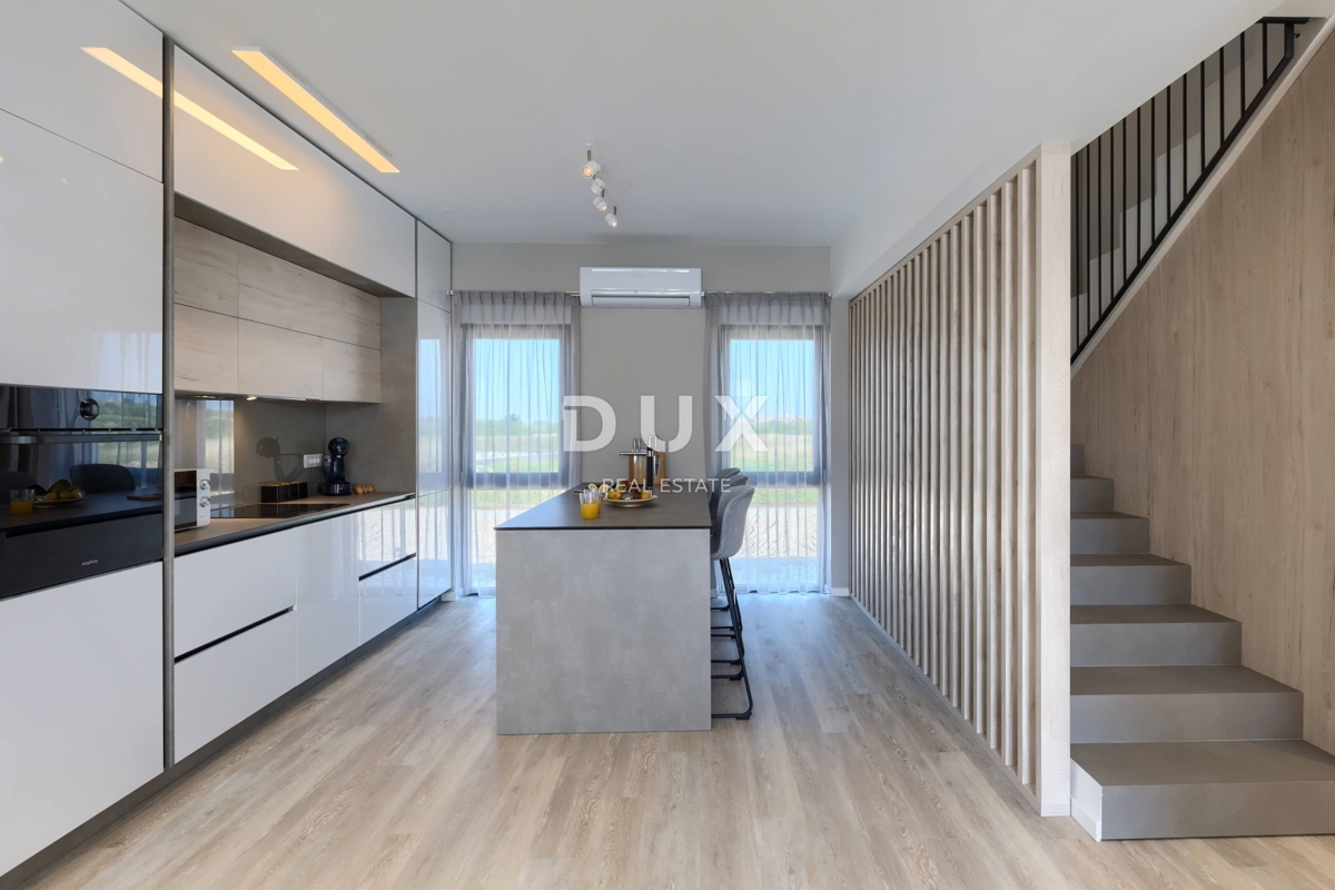 ISTRIA, VERTENIGLA - Elegante villa, la combinazione perfetta tra lusso e pace