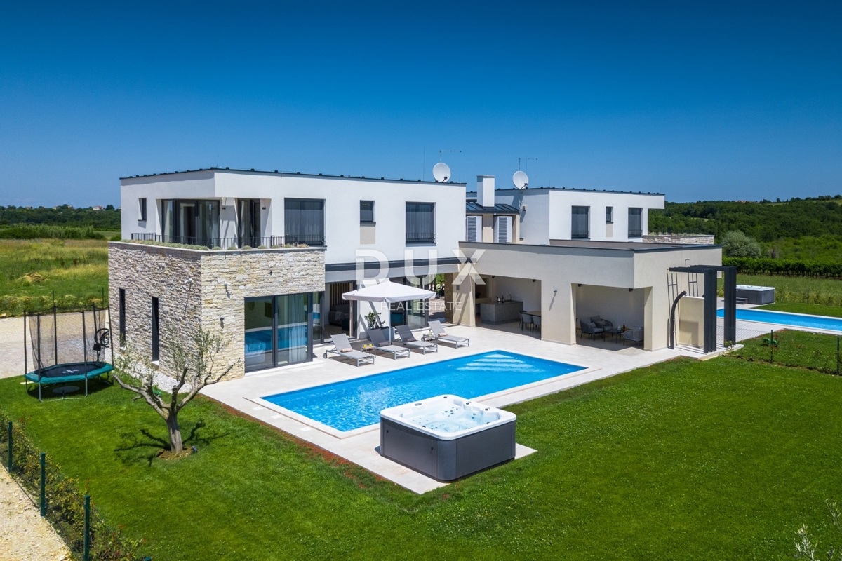 ISTRIA, VERTENIGLA - Elegante villa, la combinazione perfetta tra lusso e pace