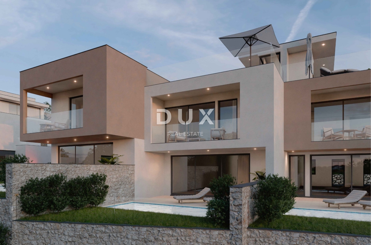 ŠIBENIK, VODICE – LUX TRIPLEX - terrazza sul tetto, piscina e vista mare