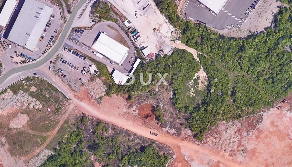 KASTAV - Terreno edificabile nella zona industriale