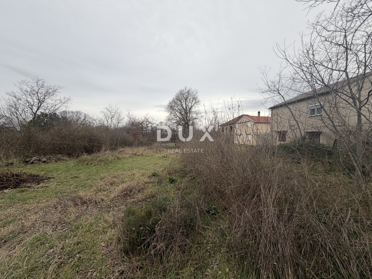 ZARA, ZEMUNIK DONJI - Terreno 2432m²