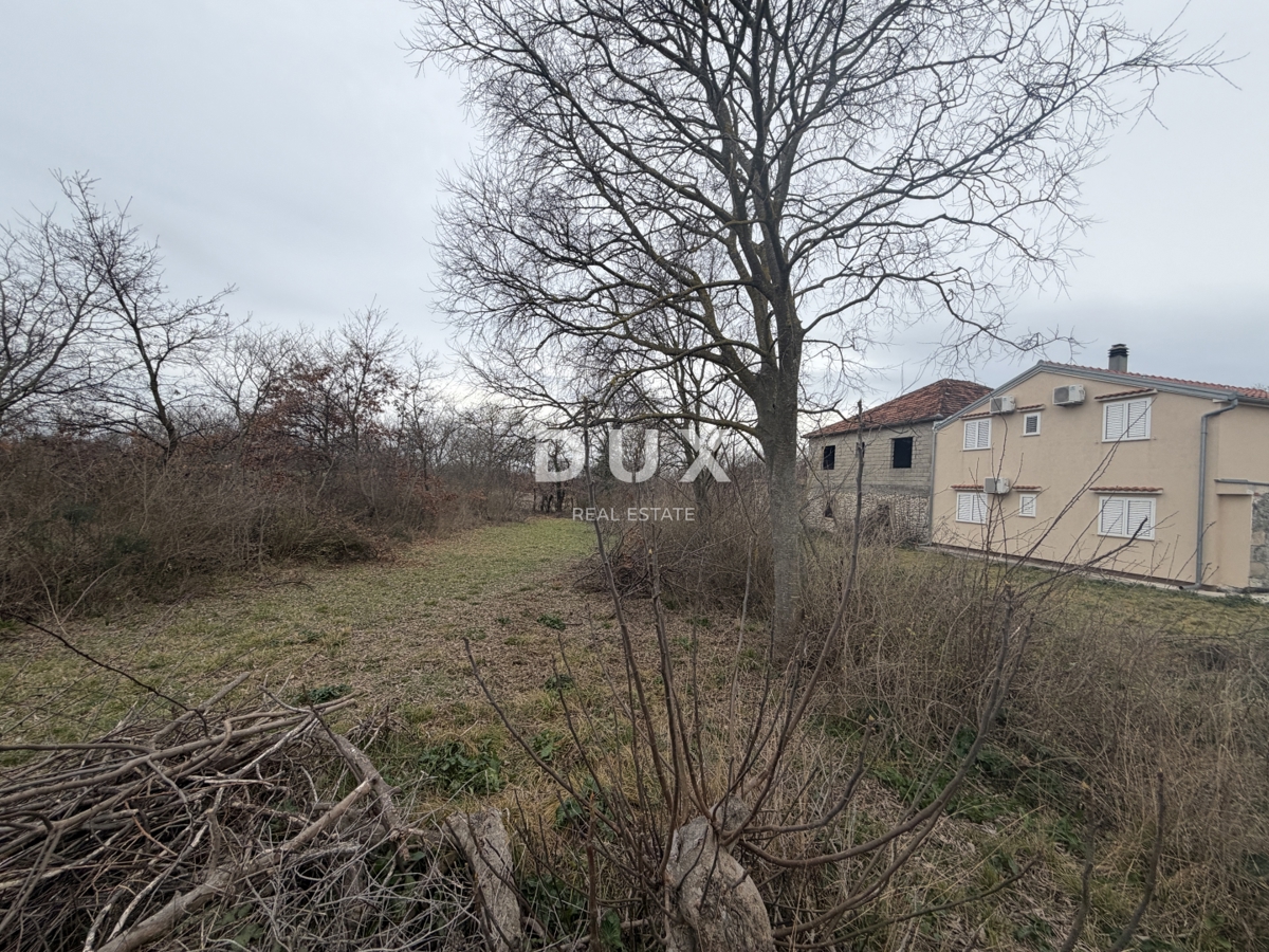 ZARA, ZEMUNIK DONJI - Terreno 2432m²