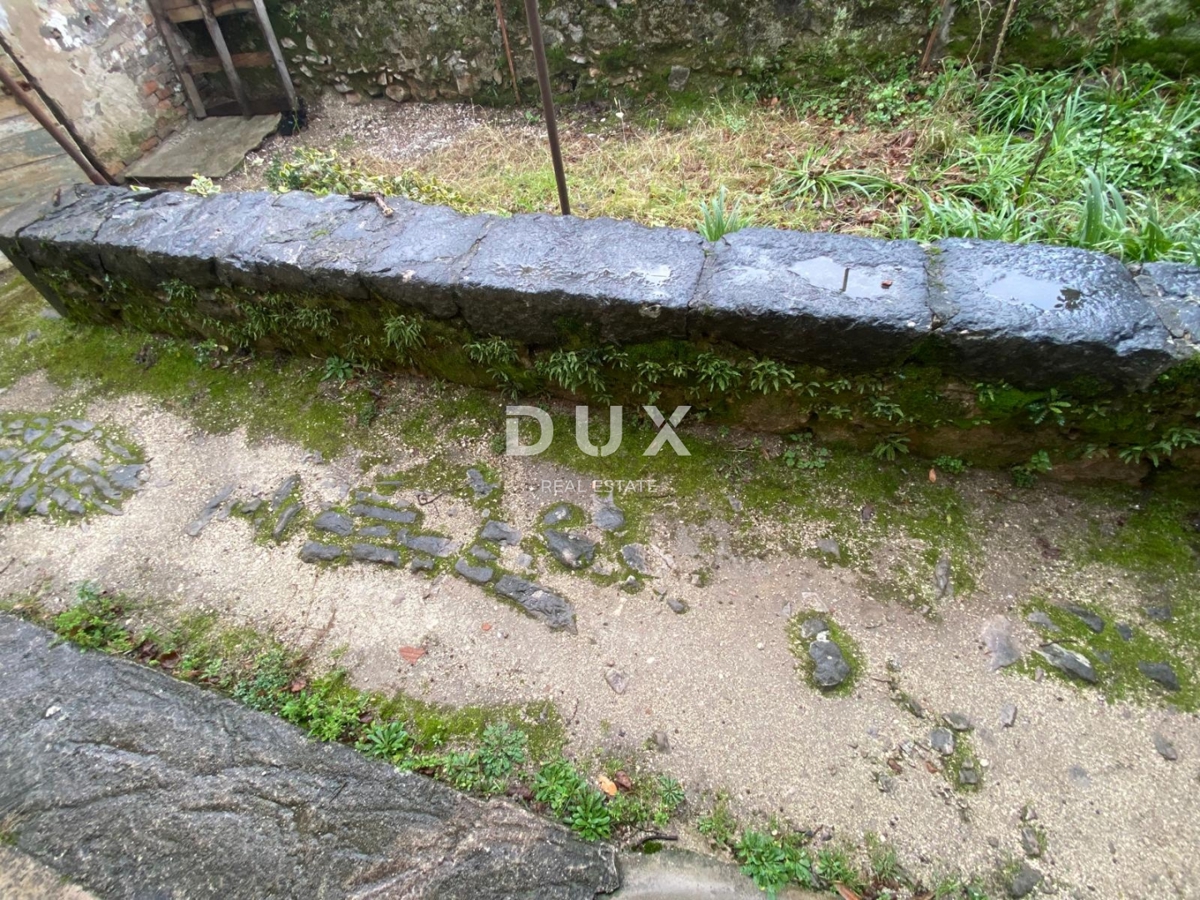 RIVER, STREET - VENDITA URGENTE! SOLO DA NOI! Appartamento con 2 camere da letto al piano terra con giardino in ottima posizione! OCCASIONE!