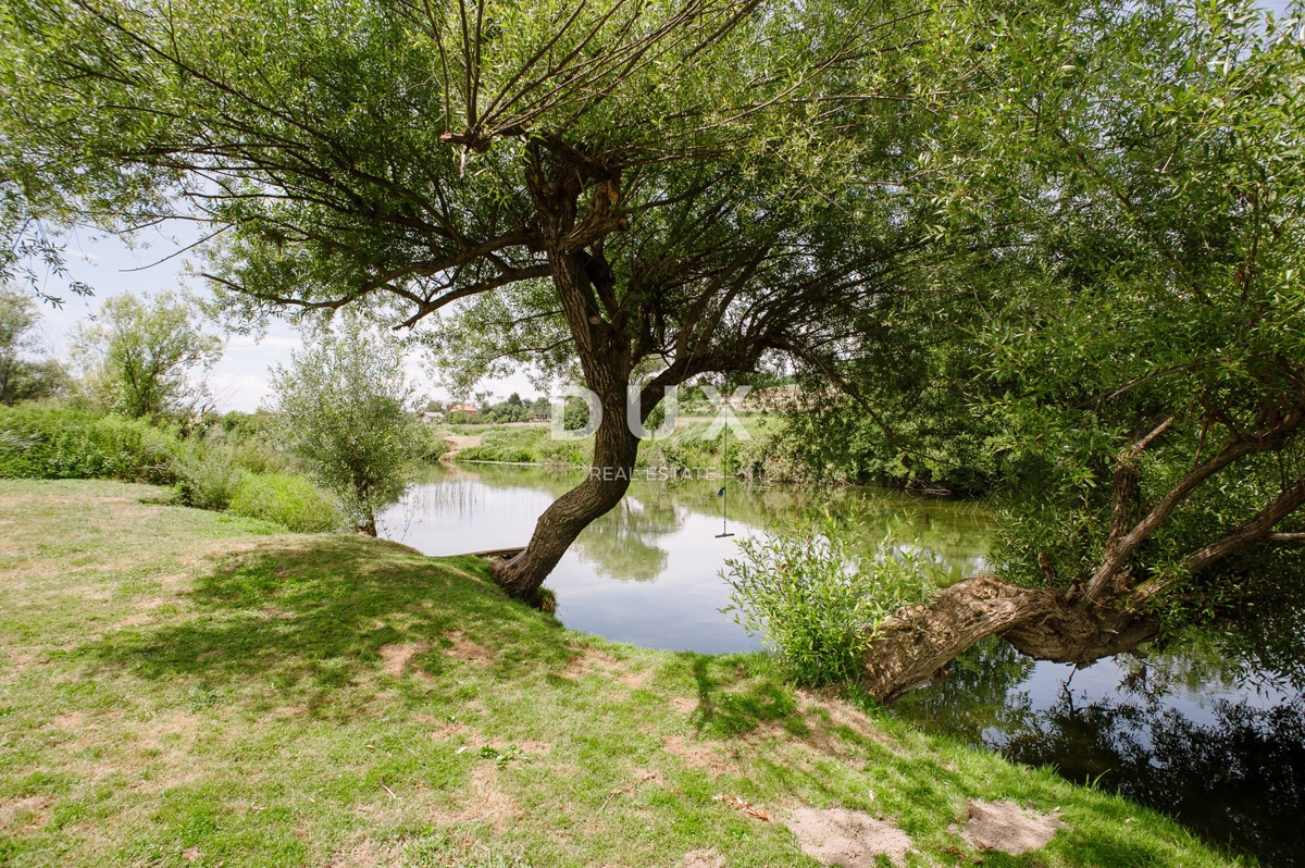 Casa Kosijersko Selo, Barilovići, 191m2