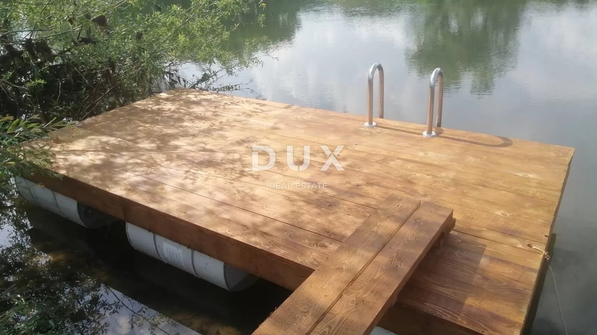 Casa Kosijersko Selo, Barilovići, 191m2