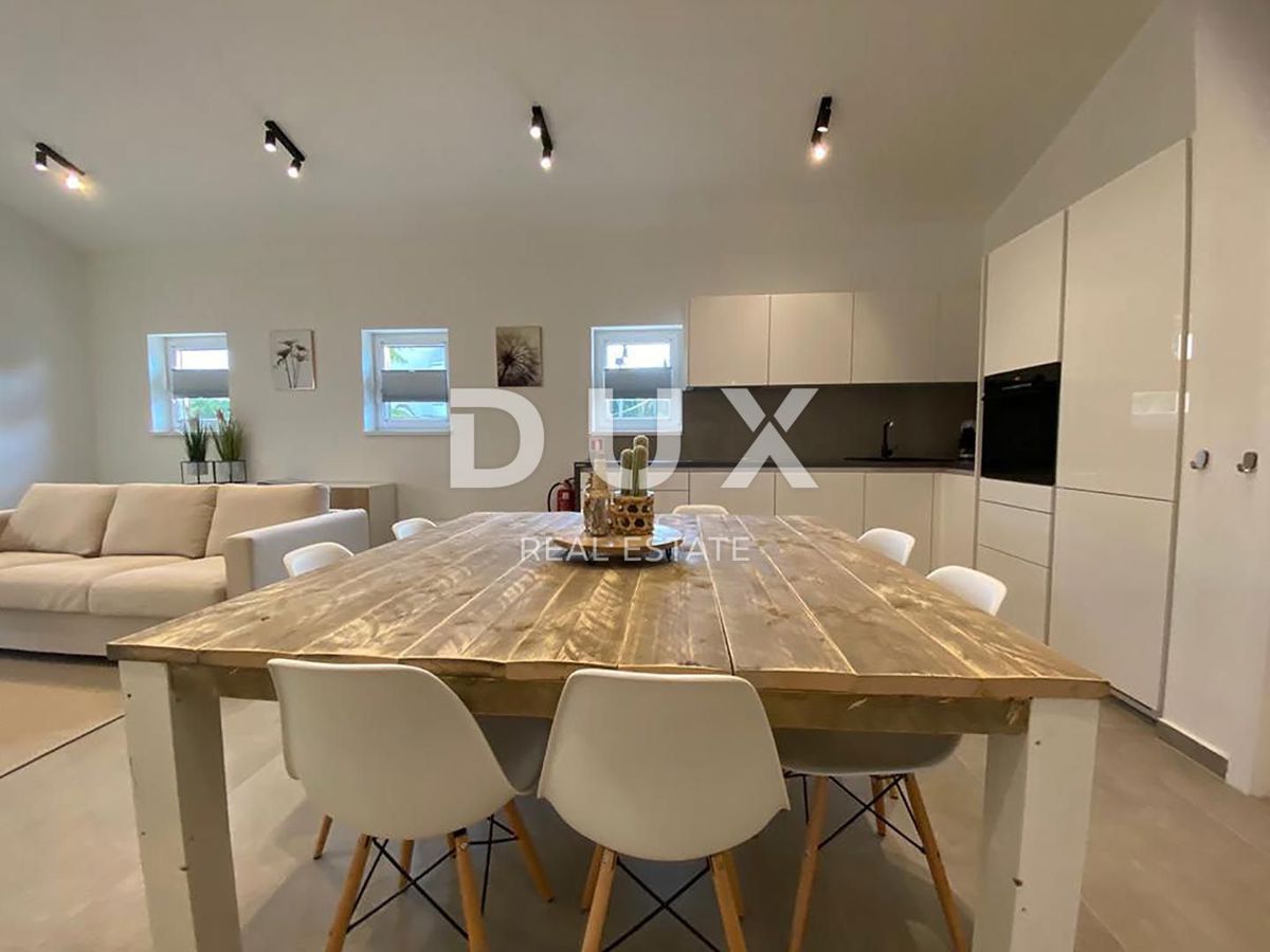 ISTRIA, PREMANTURA - Bellissimo appartamento con cortile