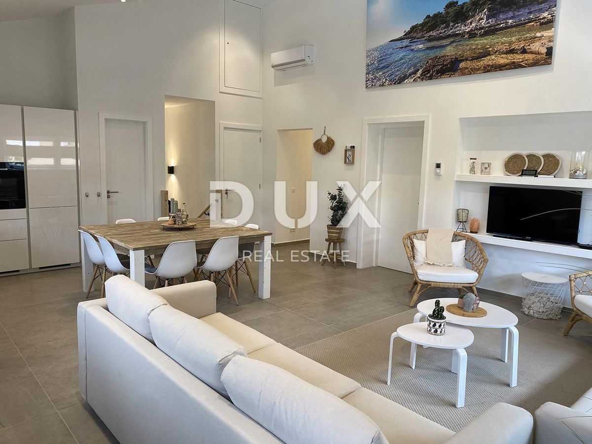 ISTRIA, PREMANTURA - Bellissimo appartamento con cortile