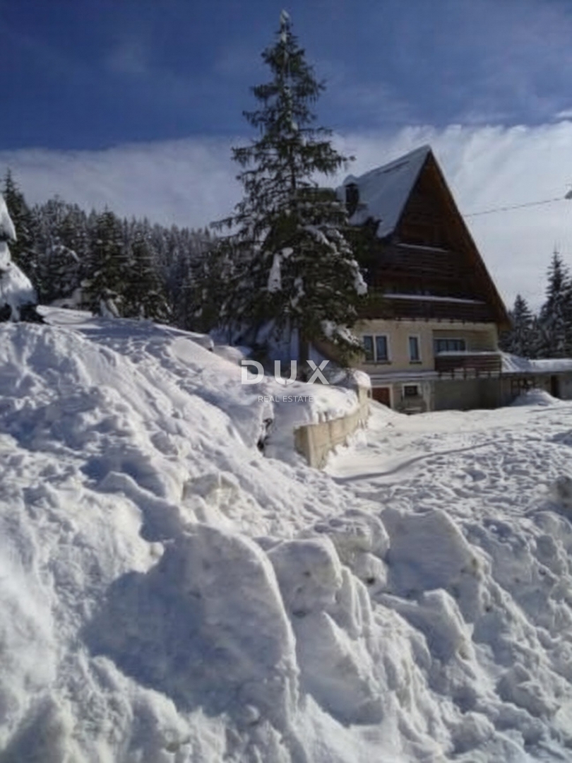 Casa Ravna Gora, 380m2