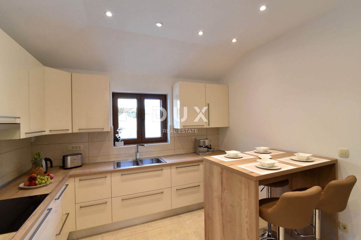 Casa Brzac, Krk, 350m2