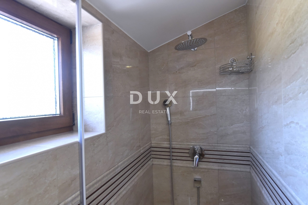 Casa Brzac, Krk, 350m2