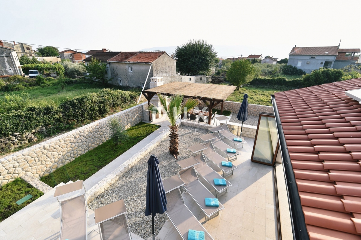 Casa Brzac, Krk, 350m2