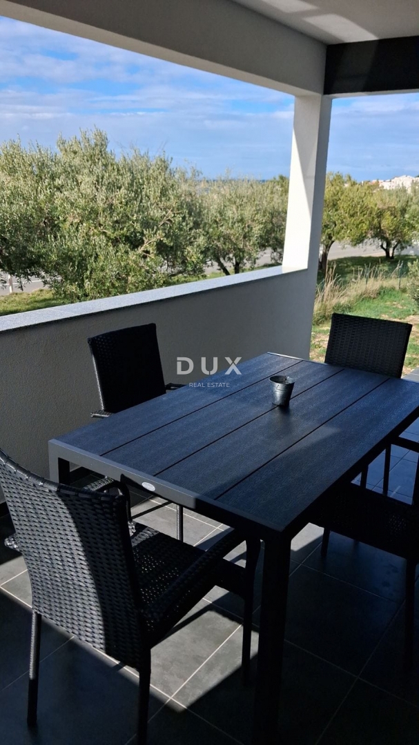 ISOLA DI RAB, BARBAT - Casa di 75 m2 in ottima posizione, a 300 m dal mare!