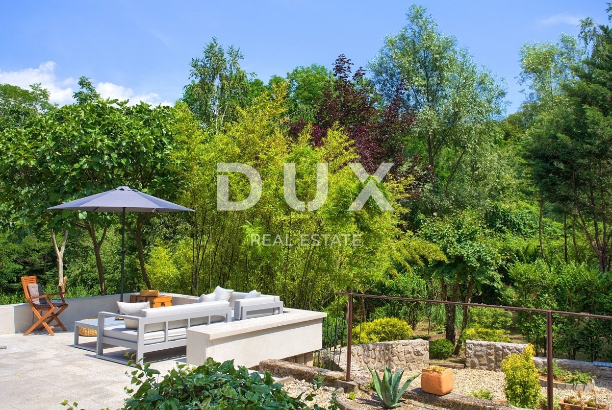 GROBNIK - Casa nel bosco, pace assoluta, aria pulita e perfetto collegamento con mare, montagna e aree picnic, 198 m2