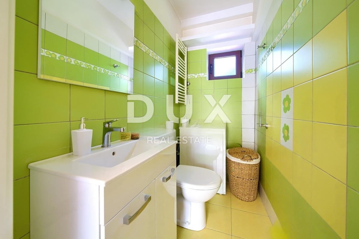 GROBNIK - Casa nel bosco, pace assoluta, aria pulita e perfetto collegamento con mare, montagna e aree picnic, 198 m2