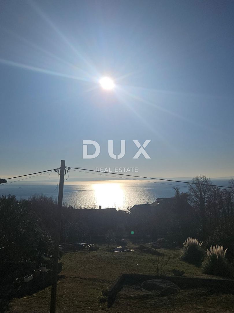 OPATIJA, VOLOSKO, POBRI - Terreno edificabile 2000m2 con vista panoramica sul mare per edilizia residenziale - appartamenti/monolocali/case unifamiliari/ville/case in affitto, vacanze con piscina