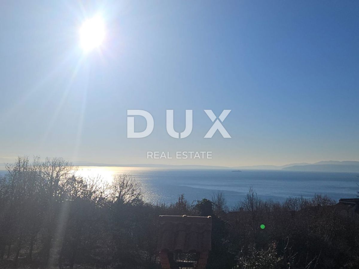 OPATIJA, VOLOSKO, POBRI - Terreno edificabile 2000m2 con vista panoramica sul mare per edilizia residenziale - appartamenti/monolocali/case unifamiliari/ville/case in affitto, vacanze con piscina