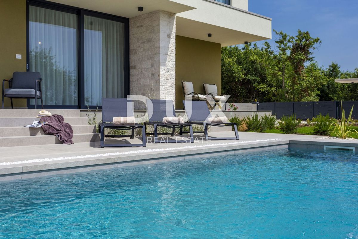 ISTRIA, SVETVINČENAT - Bellissima villa moderna