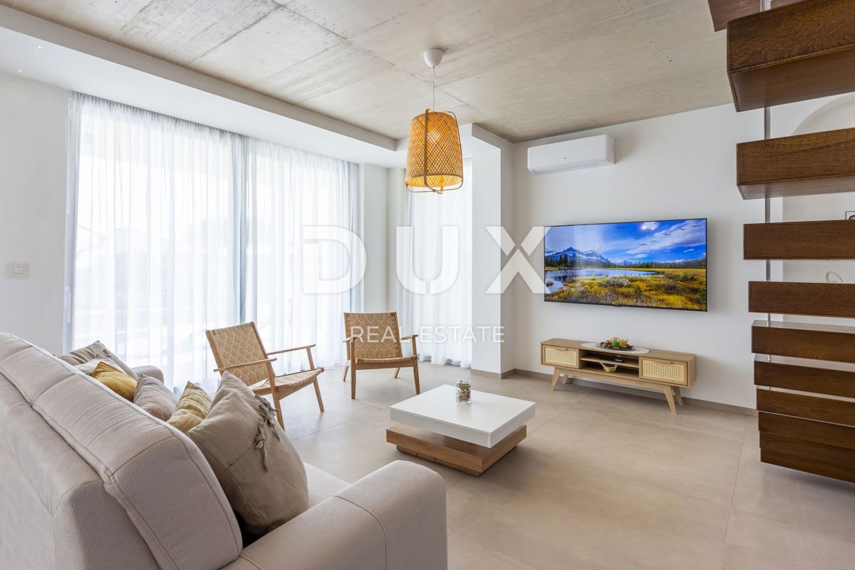 ISTRIA, SVETVINČENAT - Bellissima villa moderna