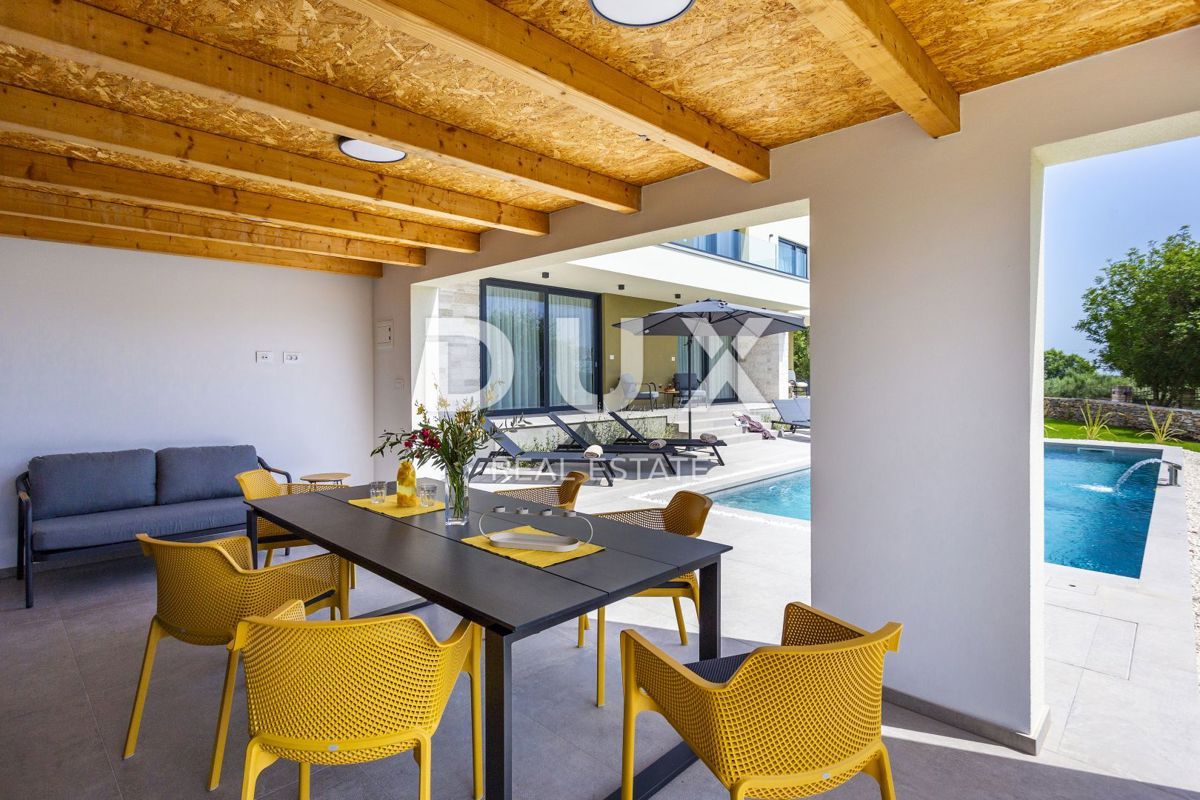 ISTRIA, SVETVINČENAT - Bellissima villa moderna