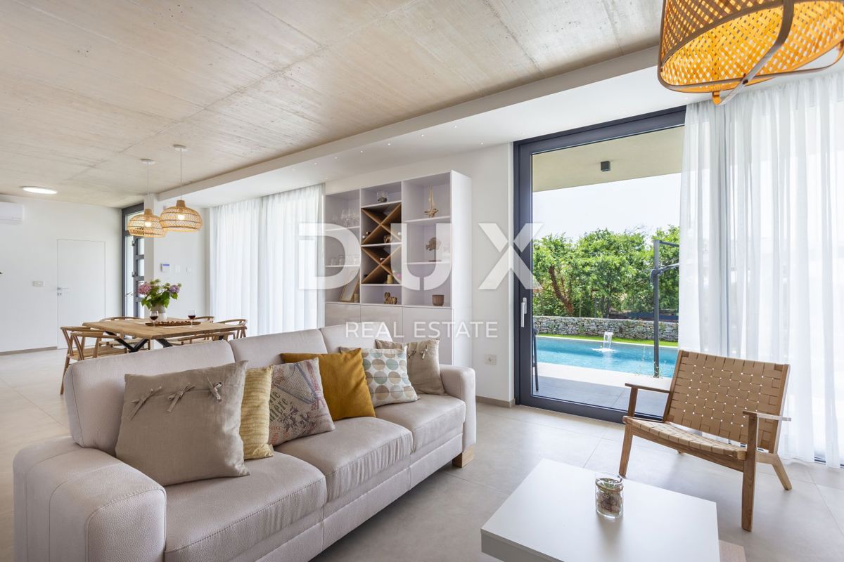 ISTRIA, SVETVINČENAT - Bellissima villa moderna