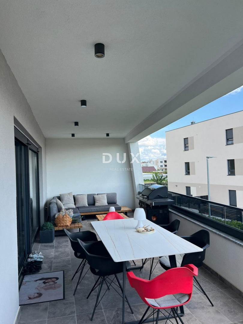 ŠIBENIK, VODICE - Appartamento al piano terra con giardino, terrazza e 2 posti auto